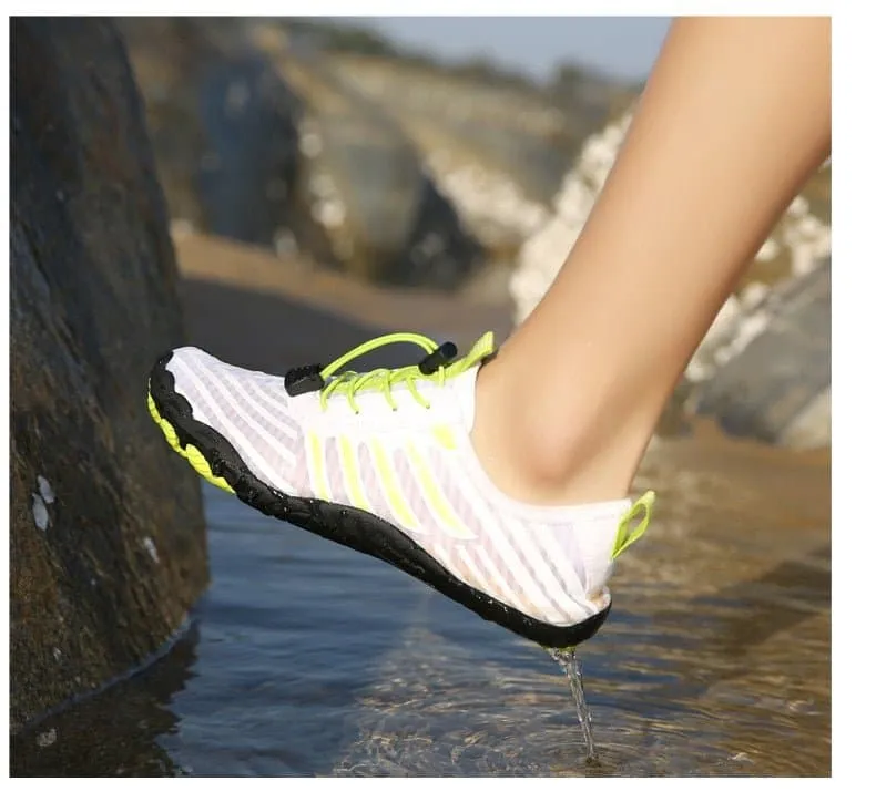 Aqua Sneakers: Stylish Water Shoes with Breathable Fabric and Quick-Drying Feature