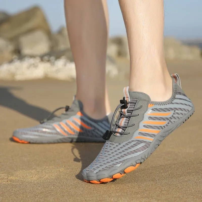 Aqua Sneakers: Stylish Water Shoes with Breathable Fabric and Quick-Drying Feature