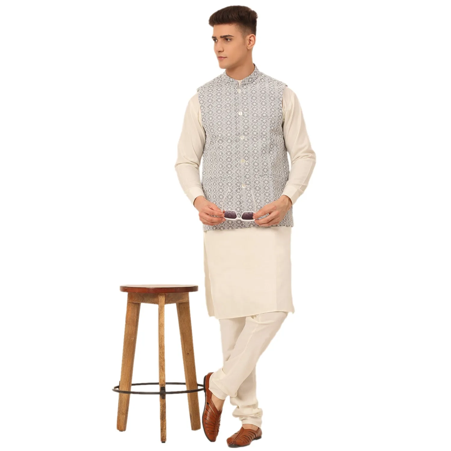 Men White Cotton Blend Kurta With Pyjamas & Embroidered Nehru Jacket