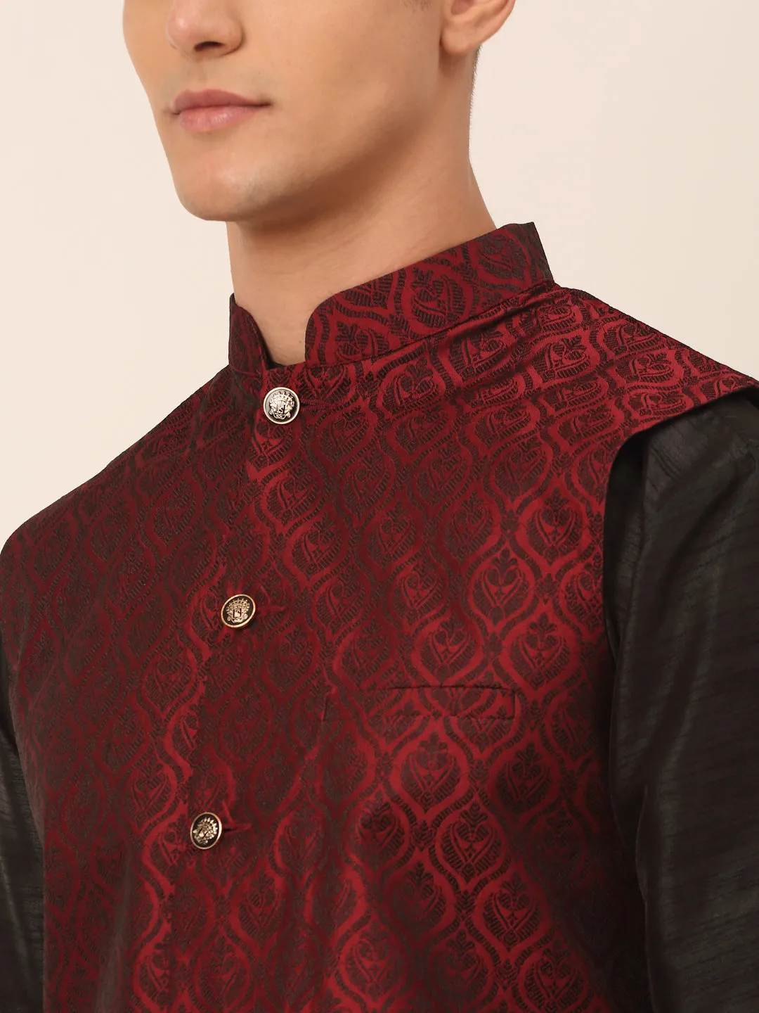 Men'S Woven Design Nehru Jacket And Kurta Pyjama Set