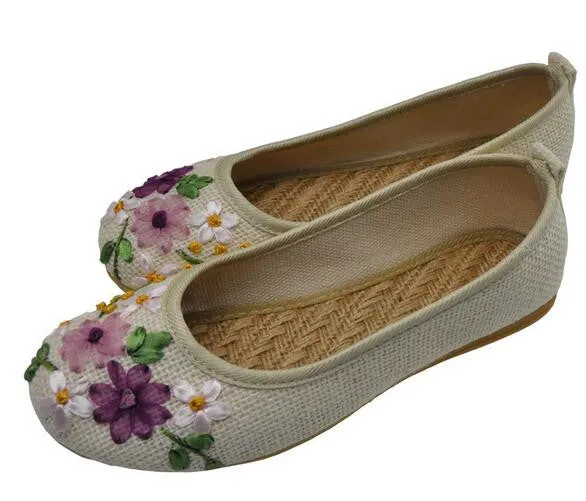 Vintage Embroidered Women Flats Flower Slip On Cotton Fabric Linen Comfortable Old Peking Ballerina Flat Shoes Sapato Feminino