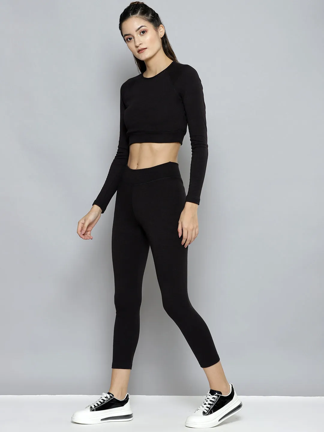 Women Black Rib Active Crop Top With Tights