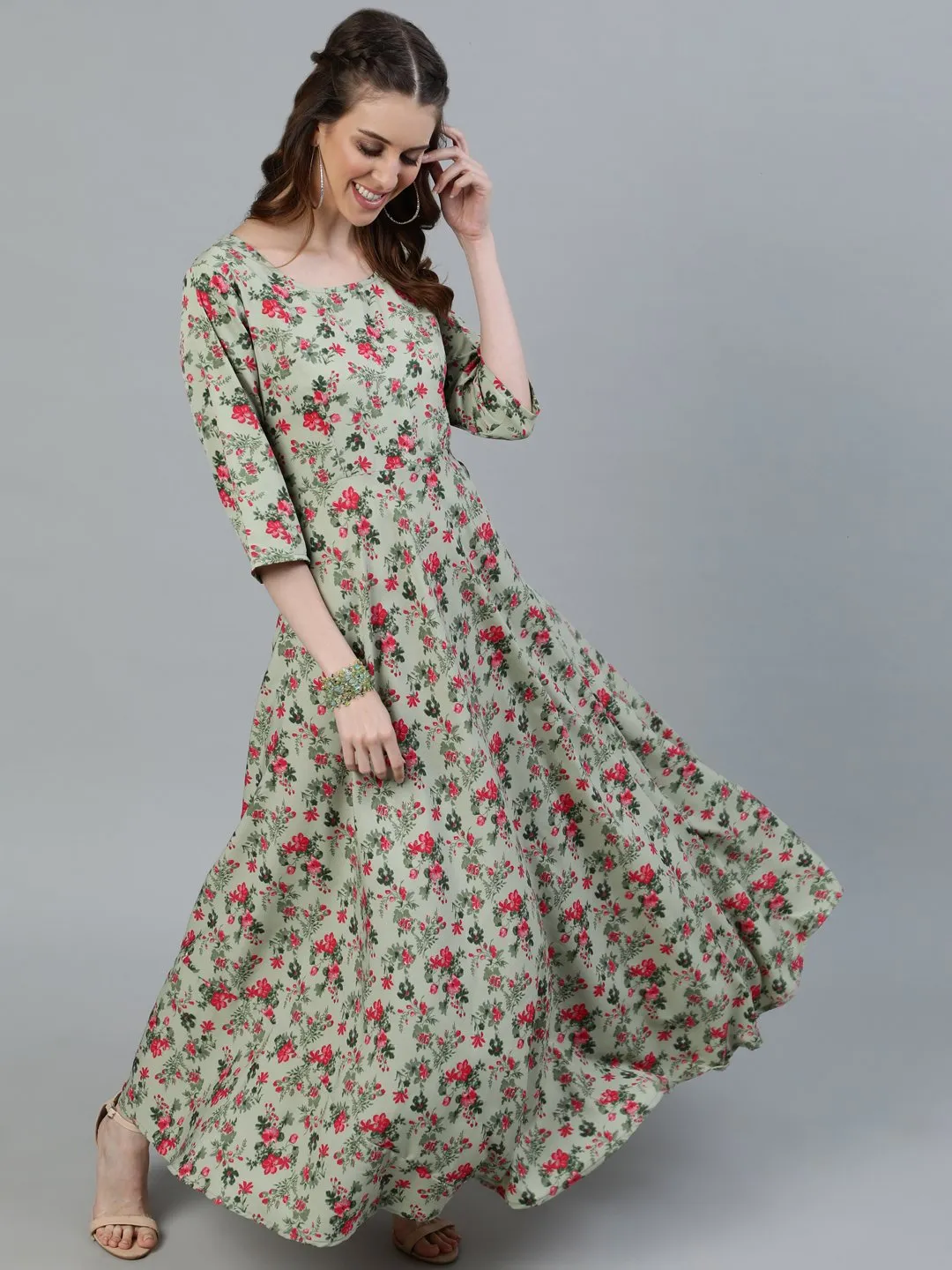 Women Green Floral Printed Maxi Dress With Three Quarter Sleeves