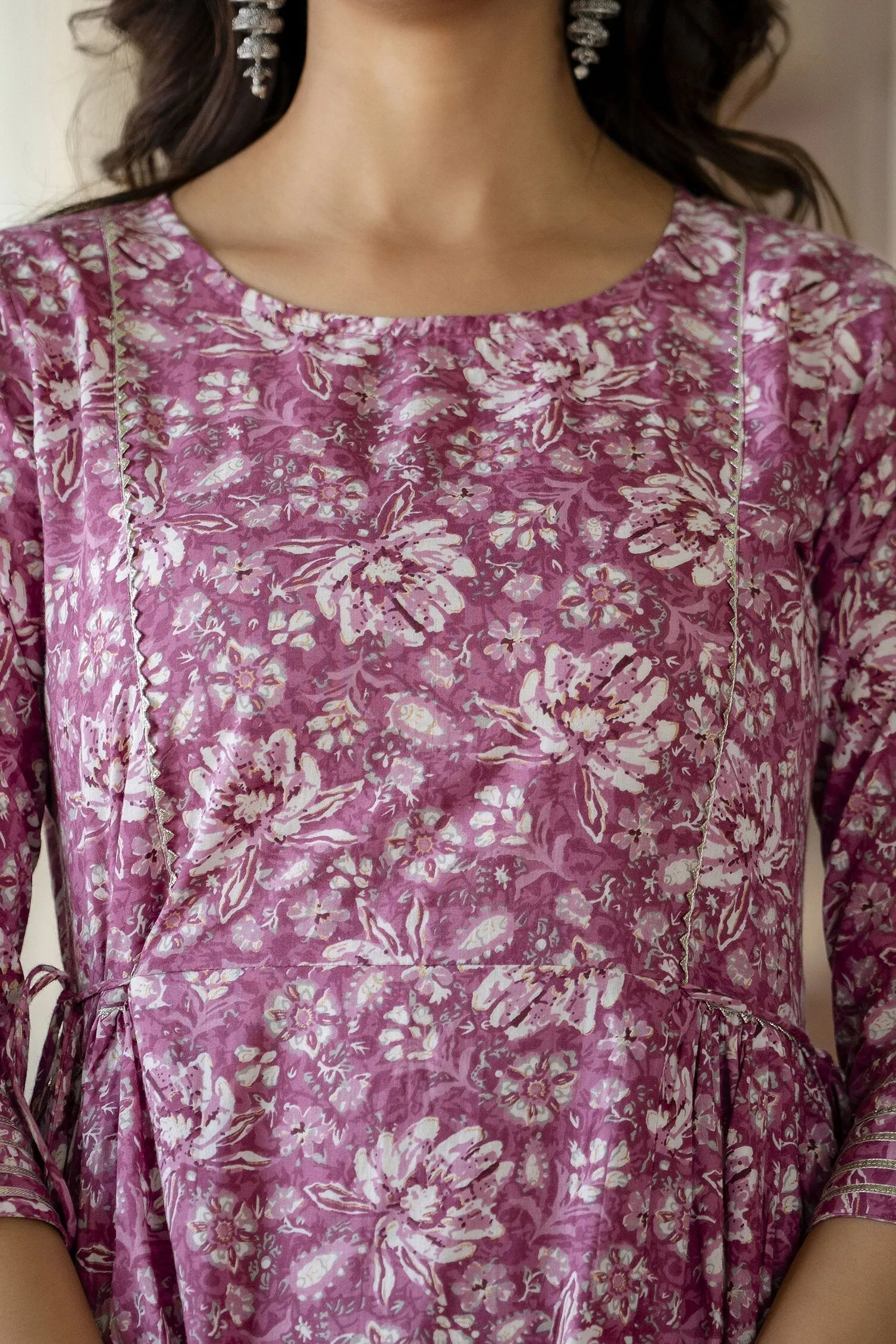 Women Pink Printed Flared Dress With Three Quarter Sleeves