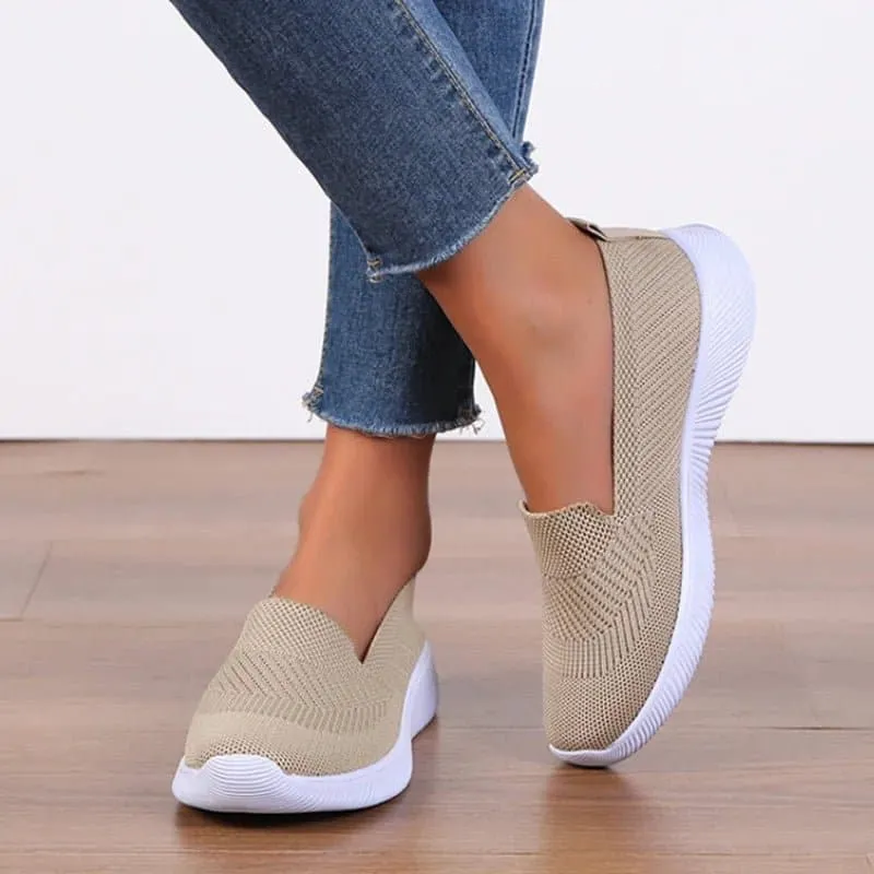 Women's Breathable Slip-On Soft Bottom Sneakers - Fashionable Casual Shoes