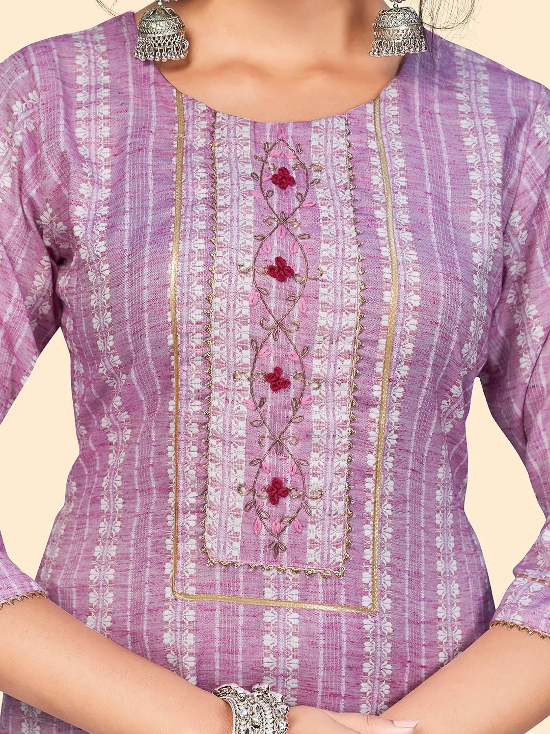 Women'S Cotton Blend Printed & Embroidered Straight Stitched Kurta