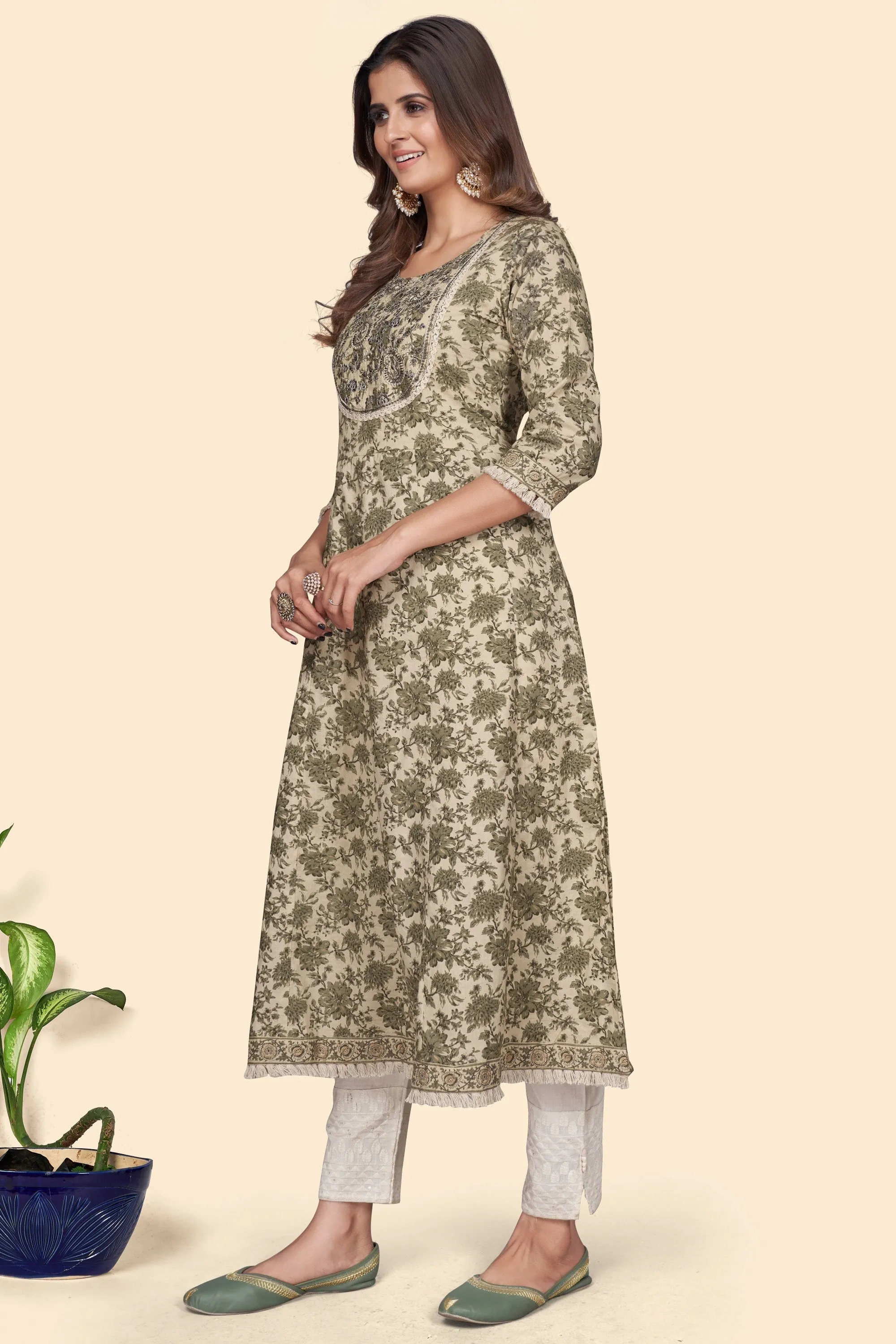 Women'S Print & Embroidered A-Line Cotton Mahendi Green Stitched Kurta