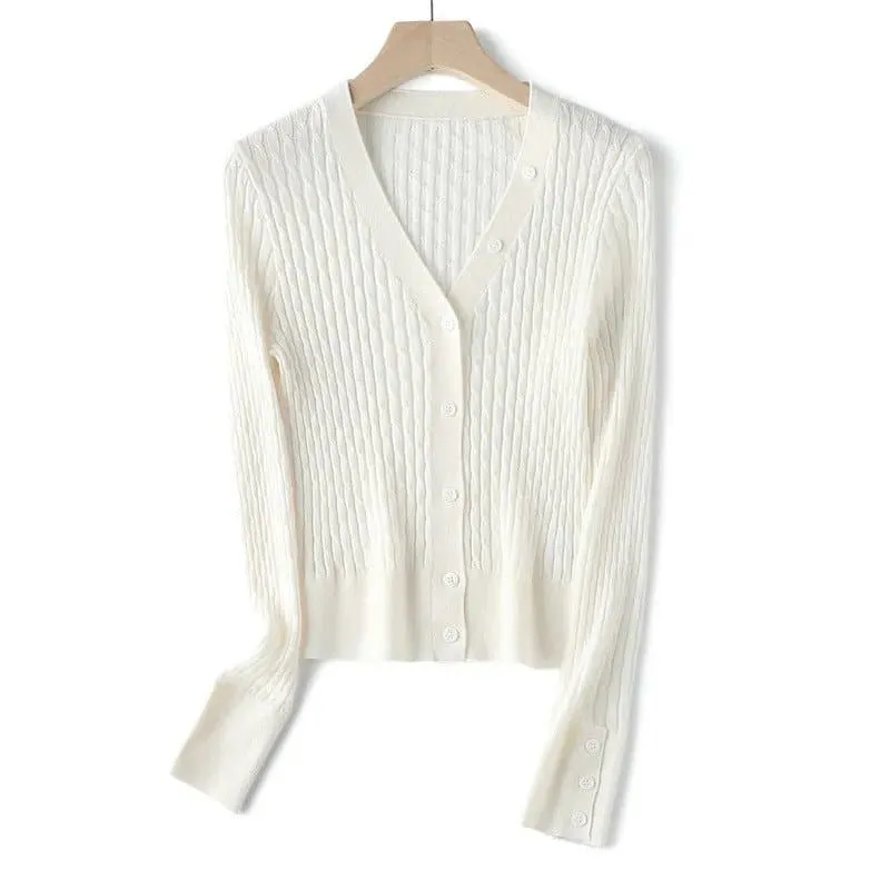 Wool V-neck Cardigan - Cozy & Stylish for Autumn/Winter